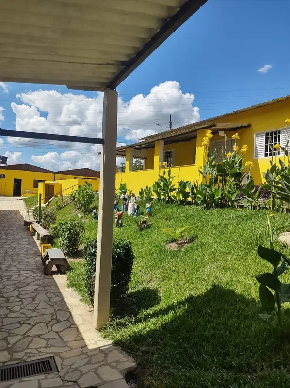 Estrutura Centro Vida Livre